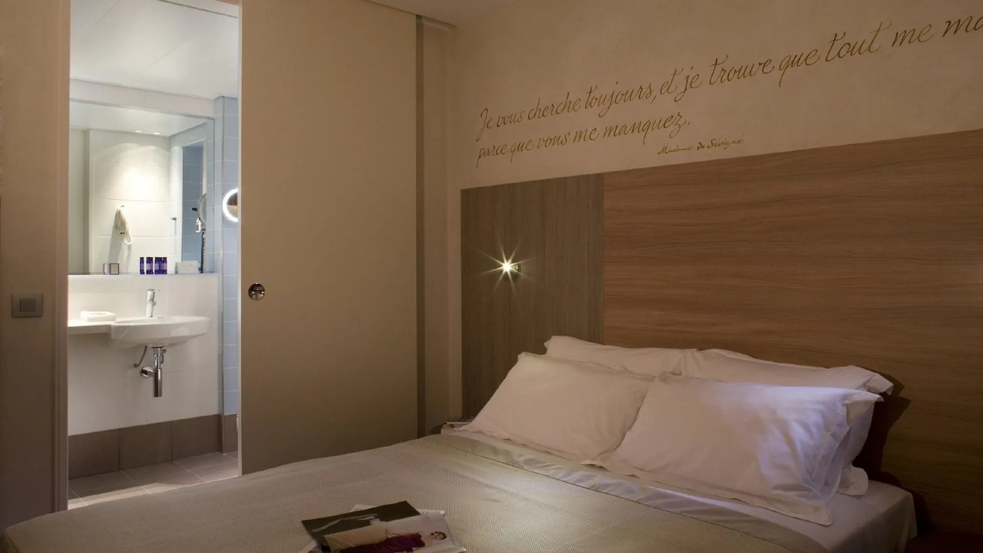 De Sevigne 3* Paris