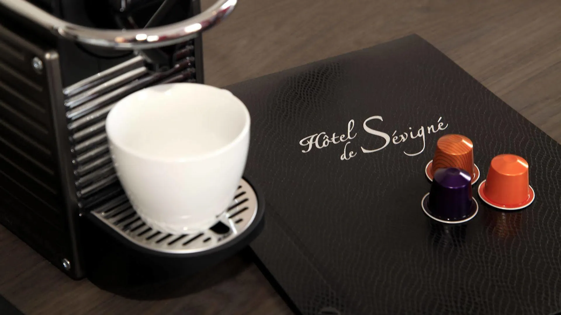 De Sevigne 3*